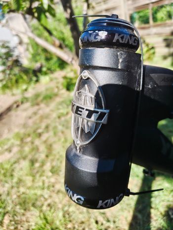 Used Yeti Yeti Custom Frameset 2011 Mountainbike — image 9 of 13