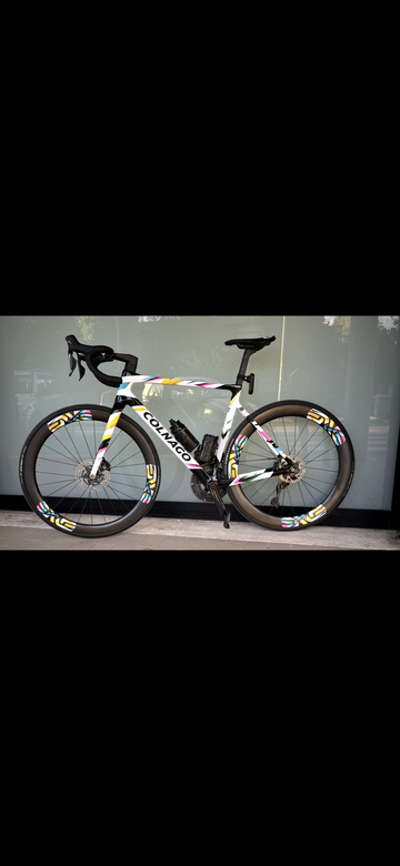 Brugt COLNAGO V4Rs Tadej Pogačar Limited Edition 2024 | 1 of 200 Worldwide | Collector Condition Custom Shimano Dura Ace Di2 2025 Road & Gravel