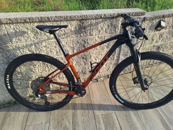 Used Giant XTC, Advanced 29 2 2022 2022 MTB