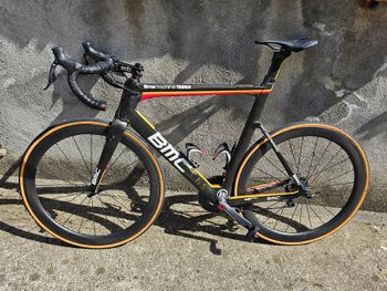 Used bmc timemachine tmr01 Bmc timemachine tmr01 Custom Shimano Ultegra Di2 2017 Road & Gravel