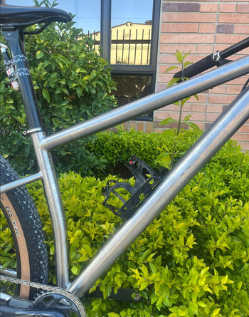 Used Leon Torrentibus Leon Framework Torrentibus 2024 Mountainbike, Light Gray — image 8 of 9