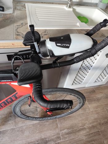 Used Giant Trinity Advanced 2018 2018 Road & Gravel, Orange — image 2 of 4