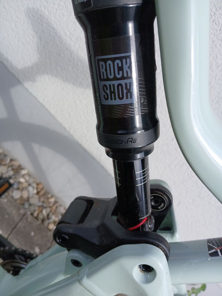 Used Focus Jam SRAM Red eTap AXS 2020 Mountainbike, White — image 5 of 6
