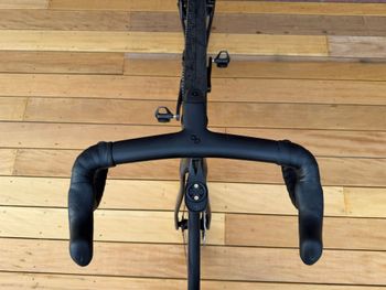 Used Orbea ORCA AERO M20iLTD 2023 2023 Road & Gravel, Negro — image 7 of 7