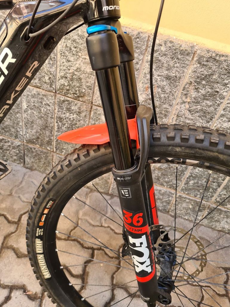 Used Mondraker Crafty R 2020 2020 Mountainbike, Red, 29 — image 9 of 12