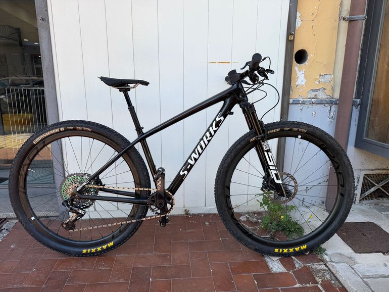 Used Specialized Epic SRAM X01 Eagle 2021 Mountainbike, Black — image 1 of 8
