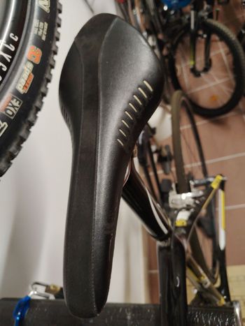 Used Trek Madone 6.2 2011 2011 Road & Gravel, Negro — image 4 of 5