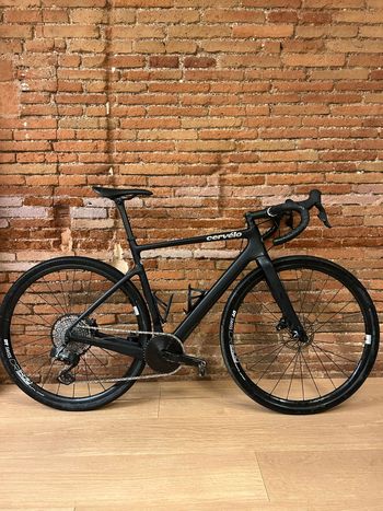 Used Cervélo Aspero SRAM Rival 2023 Road & Gravel