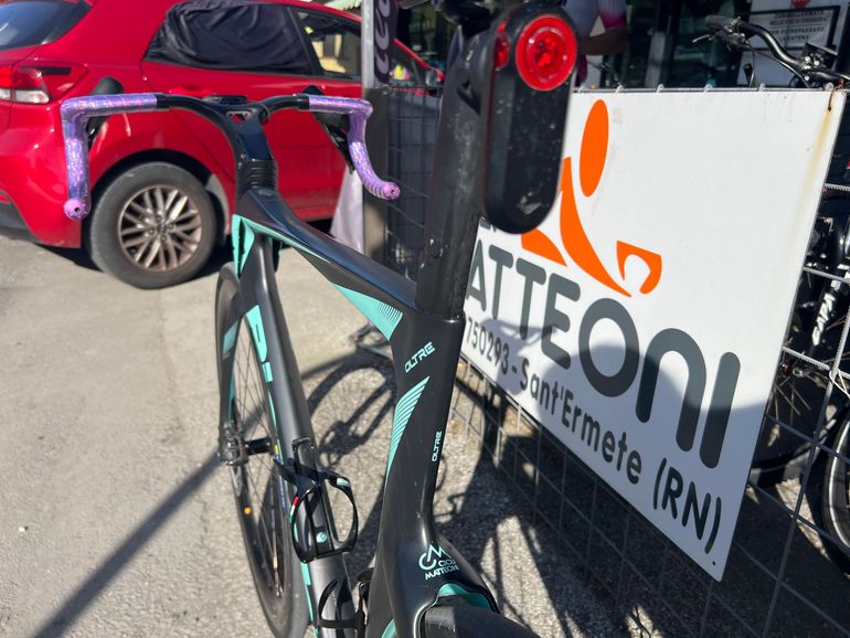 Used Bianchi Oltre PRO Ultegra Di2 2023 2023 Road & Gravel — image 12 of 13