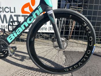 Used Bianchi Oltre PRO Ultegra Di2 2023 2023 Road & Gravel — image 3 of 13
