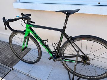 Brugt Scott Addict RC 30 2016 Road & Gravel — billede 2 af 8