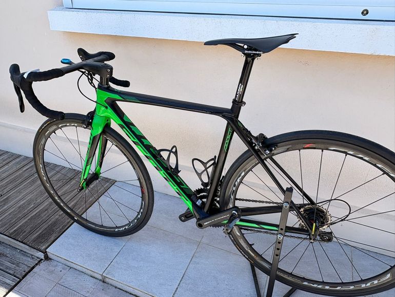 Used Scott Scott Addict RC 30 2016 Road & Gravel, Black — image 2 of 8