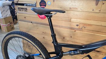 Used Orbea OIZ M-PRO 2023 2023 Mountainbike — image 11 of 14