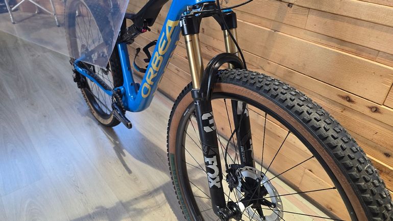 Used Orbea OIZ M-PRO 2023 2023 Mountainbike — image 8 of 14