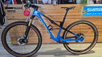 Used Orbea OIZ M-PRO 2023 2023 Mountainbike — image 2 of 14