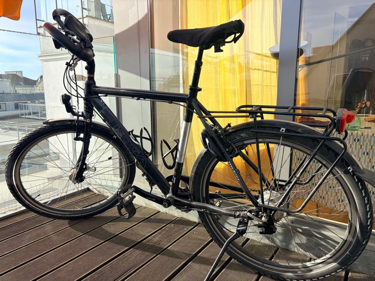 Used Koga Custom Made Signature 2011 Urban, Black — image 2 of 4