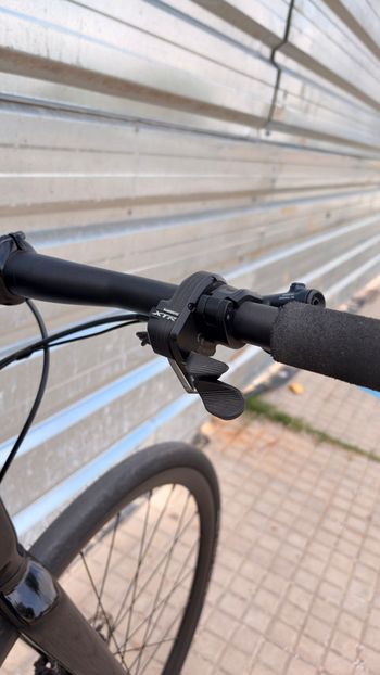 Used Specialized Sirrus X Specialized Sirrus X Custom Shimano XTR Di2 Urban, Black — image 3 of 6