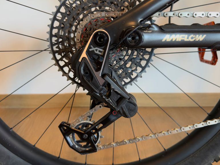 Used Amflow PL Carbon Pro (800Wh) 2025 2025 Mountainbike, Black, 29 — image 5 of 9