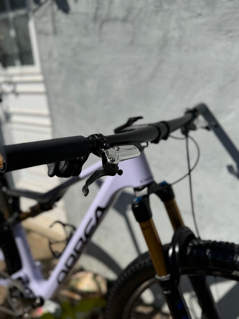 Used Orbea OIZ M-TEAM AXS 2024 2024 Mountainbike — image 3 of 4