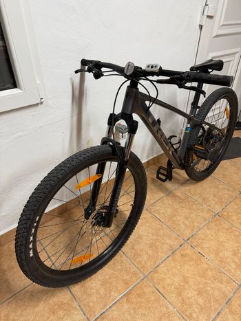 Used Trek Marlin 7 Gen 2 2023 2023 Mountainbike — image 3 of 6