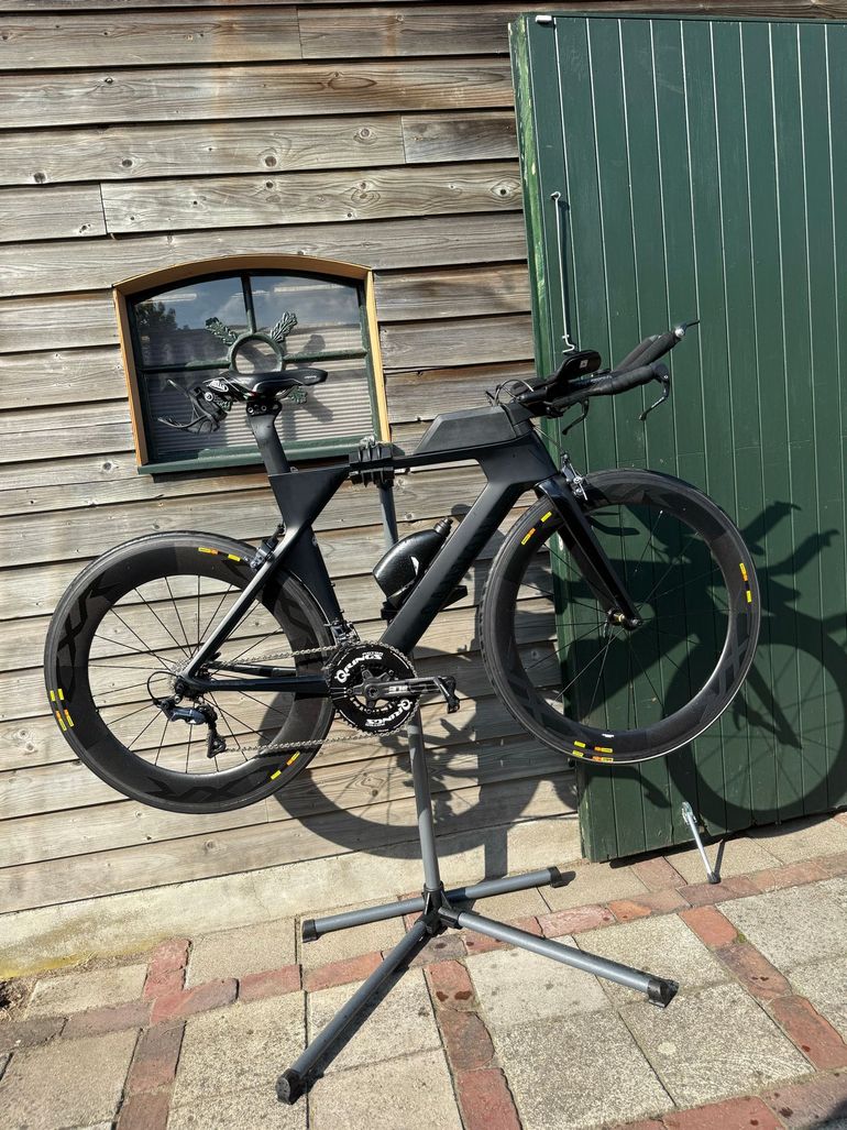 Used Canyon Speedmax CF 8.0 2018 2018 Road & Gravel, Black — image 1 of 13