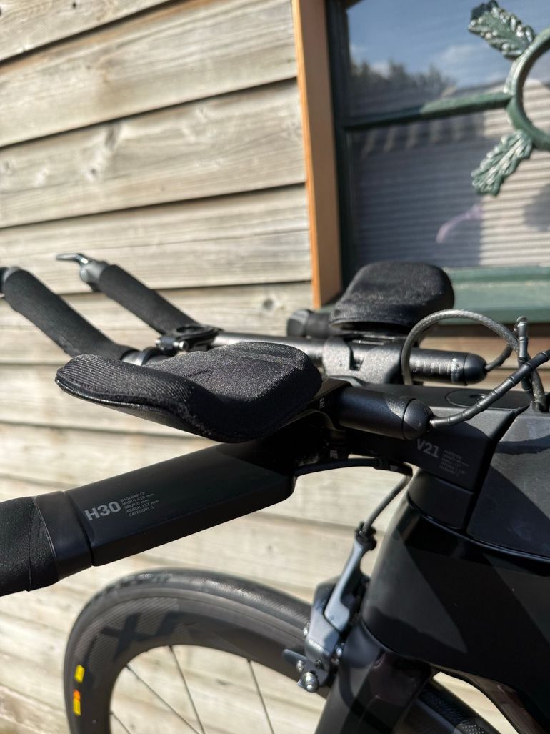 Used Canyon Speedmax CF 8.0 2018 2018 Road & Gravel, Black — image 6 of 13