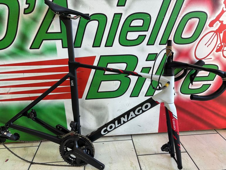 Used Colnago V5Rs Shimano Ultegra Di2 2025 2025 Road & Gravel — image 1 of 13