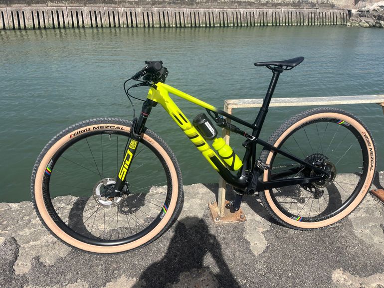 Used BMC Fourstroke SRAM GX Eagle AXS 2023 Mountainbike, Black — image 3 of 3