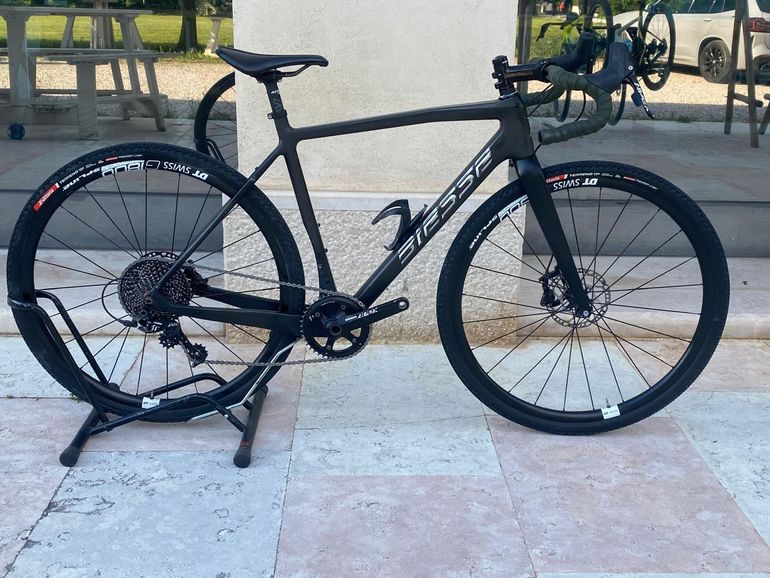 Used biesse Biesse Full Carbon SRAM Apex Ruote DT Swiss G1800 Spline 2024 Road & Gravel, Black — image 1 of 7