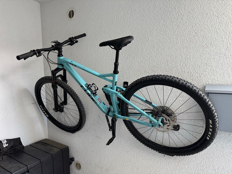 Used CUBE STEREO ONE22 RACE 2024 2024 Mountainbike, Blue, 29 — image 6 of 7