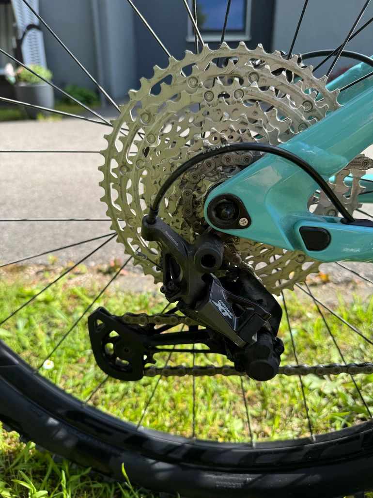 Used CUBE STEREO ONE22 RACE 2024 2024 Mountainbike, Blue, 29 — image 2 of 7
