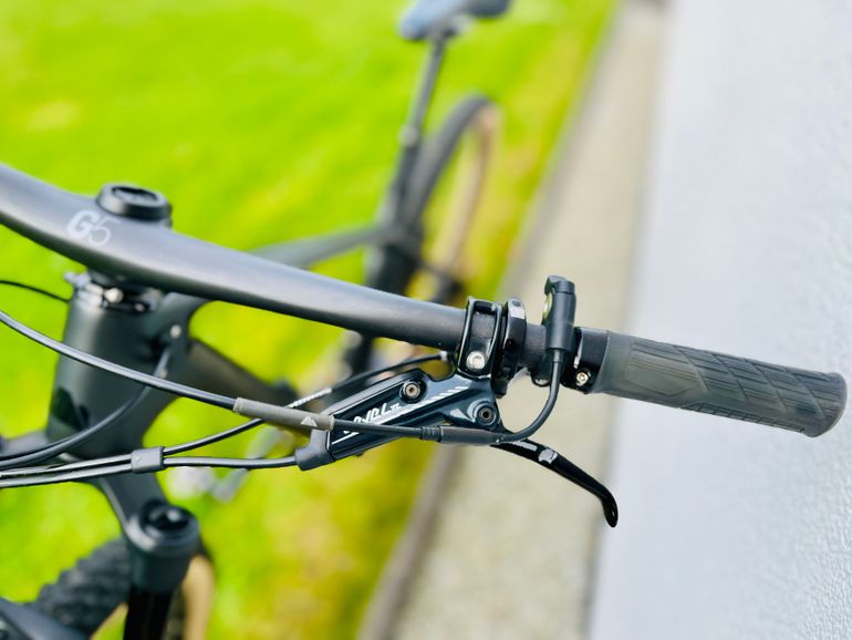 Used Canyon Exceed CF SL 7.0 Pro Race 2018 2018 Mountainbike — image 5 of 20