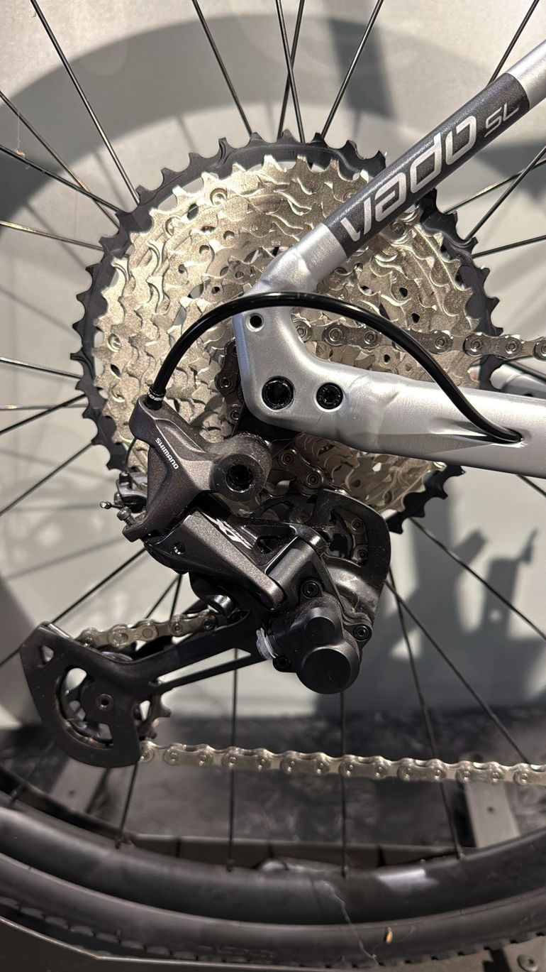 Used Specialized Turbo Vado SL 5.0 2021 2021 Urban, Light Gray — image 5 of 12