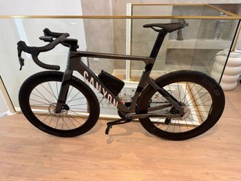 Used Canyon Aeroad CF SLX 7 AXS SPEED 2026 2026 Road & Gravel — image 2 of 3
