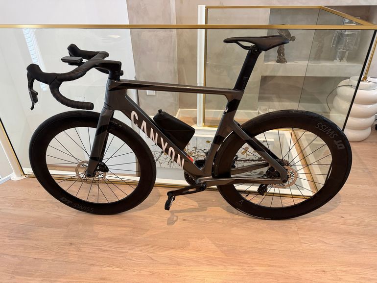 Used Canyon Aeroad CF SLX 7 AXS SPEED 2026 2026 Road & Gravel — image 2 of 3