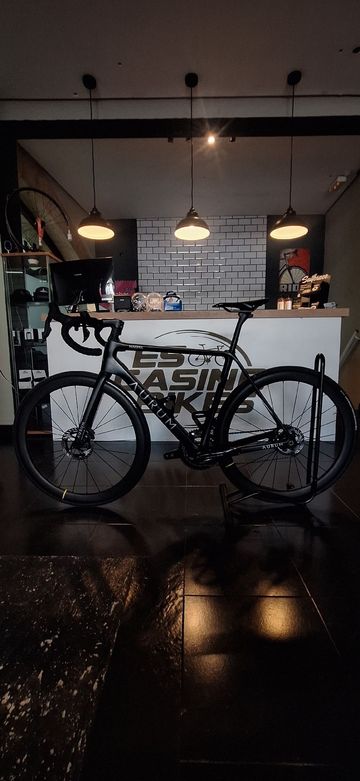 Used Aurum Magma Shimano Dura Ace Di2 2024 Road & Gravel, Black — image 2 of 10