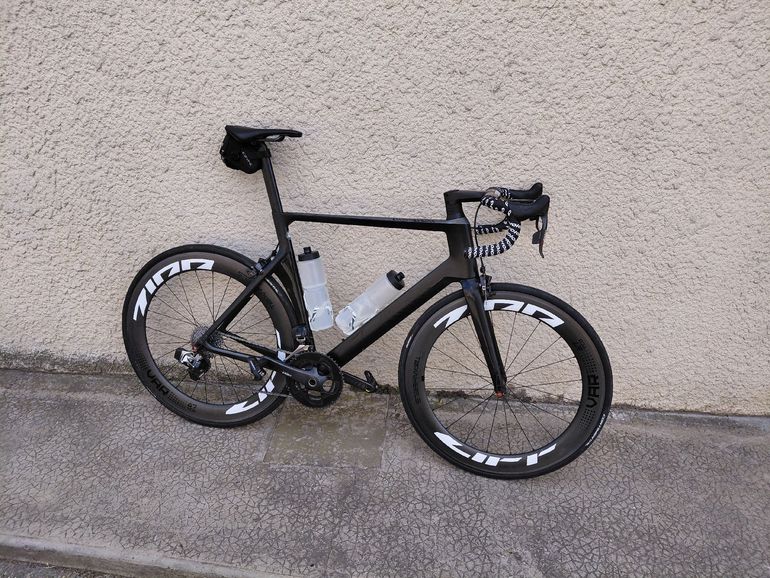 Used Canyon Aeroad SRAM Red eTap 2018 Road & Gravel, Black — image 1 of 9