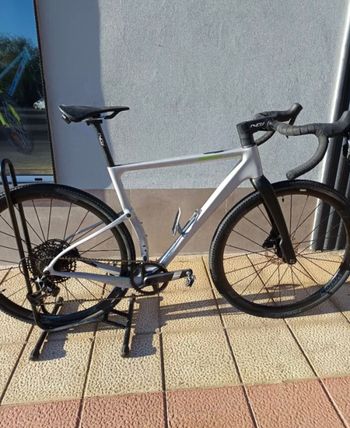 Used Berria ALLROAD ELITE APEX 2025 2025 Road & Gravel, Light Gray — image 2 of 10