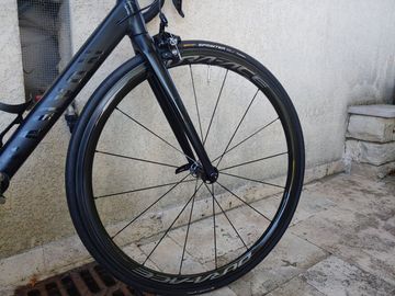 Canyon Endurace Shimano 105 2024 Road & Gravel usato, Nero — immagine 4 di 6