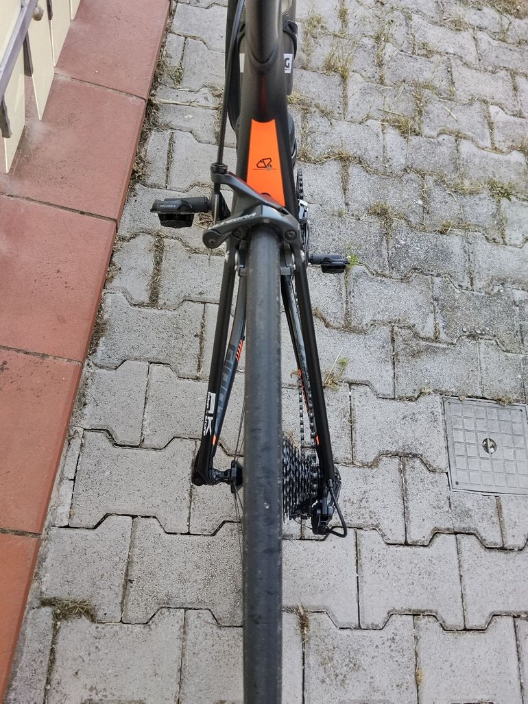 Used Giant TCR Advanced SL 0 - RED 2018 2018 Road & Gravel, Black — image 5 of 21