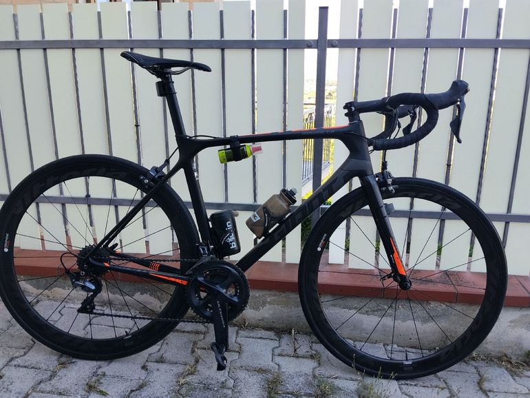 Used Giant TCR Advanced SL 0 - RED 2018 2018 Road & Gravel, Black — image 1 of 21