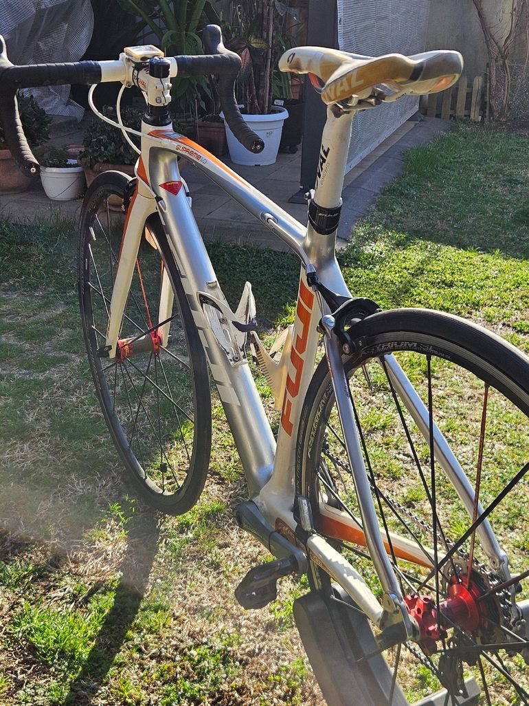 Used Fuji Supreme 1.0 2012 2012 Road & Gravel, Orange — image 4 of 7