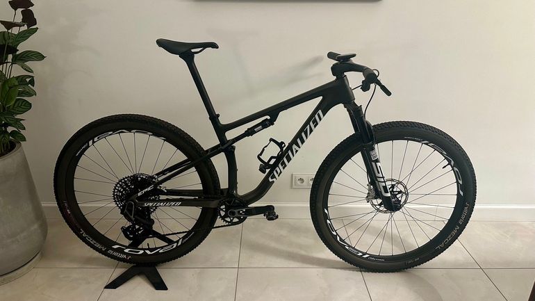 Used Specialized Epic Expert 2023 Frameset 2023 Mountainbike — image 1 of 4