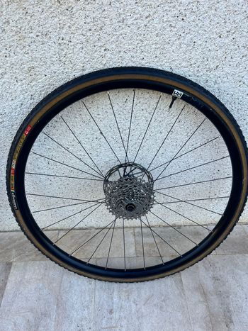 Used CUBE Cross SRAM Rival eTap AXS 2025 Road & Gravel, White — image 11 of 14