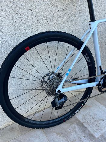 Used CUBE Cross SRAM Rival eTap AXS 2025 Road & Gravel, White — image 3 of 14