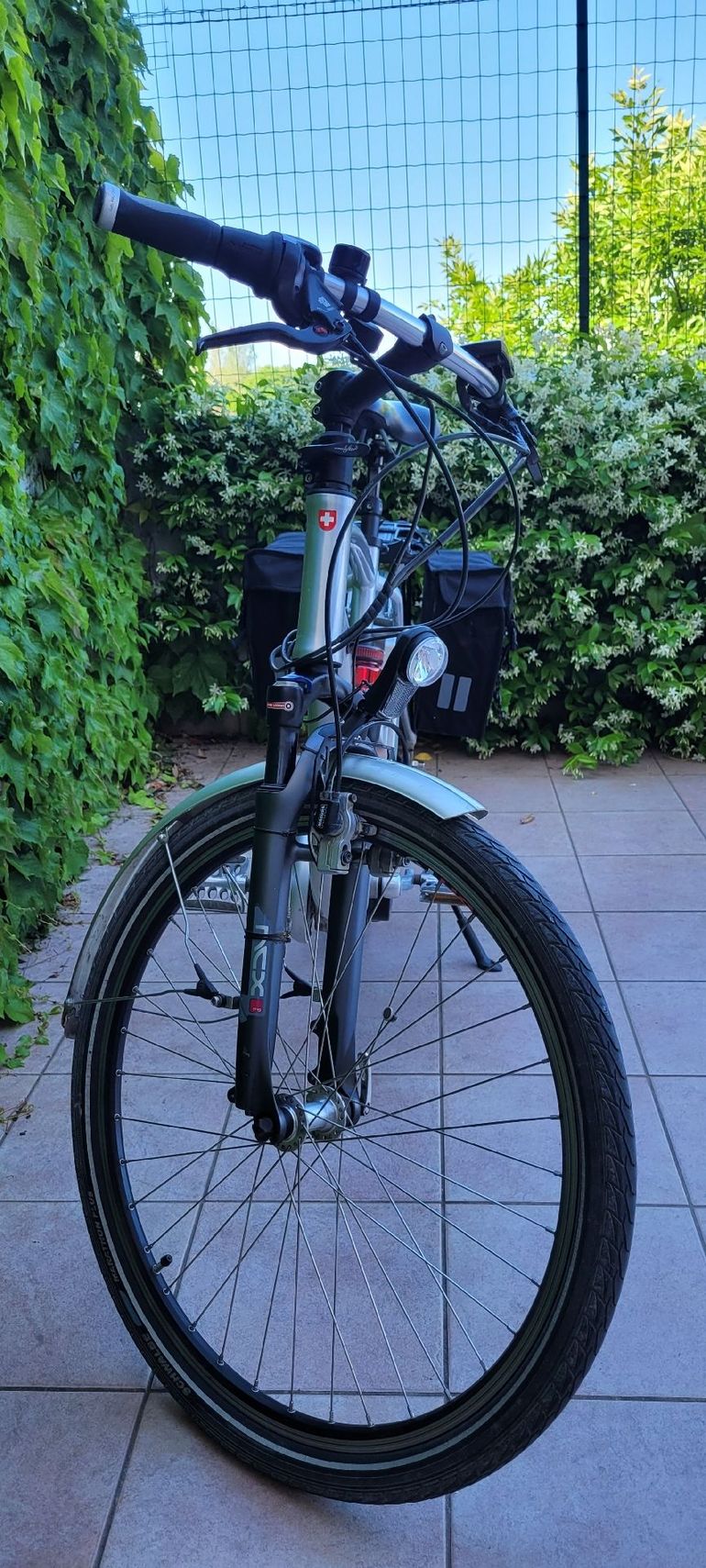 Used Flyer Flyer Custom Shimano Nexus Hub Gear Urban, Light Gray — image 10 of 20