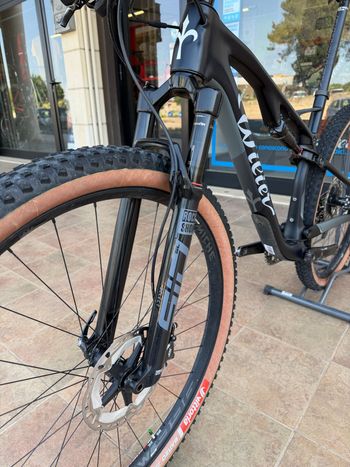 Used Wilier Urta Shimano Deore XT 2025 Mountainbike — image 9 of 10