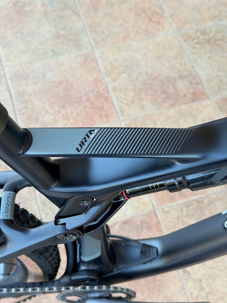 Used Wilier Urta Shimano Deore XT 2025 Mountainbike — image 8 of 10