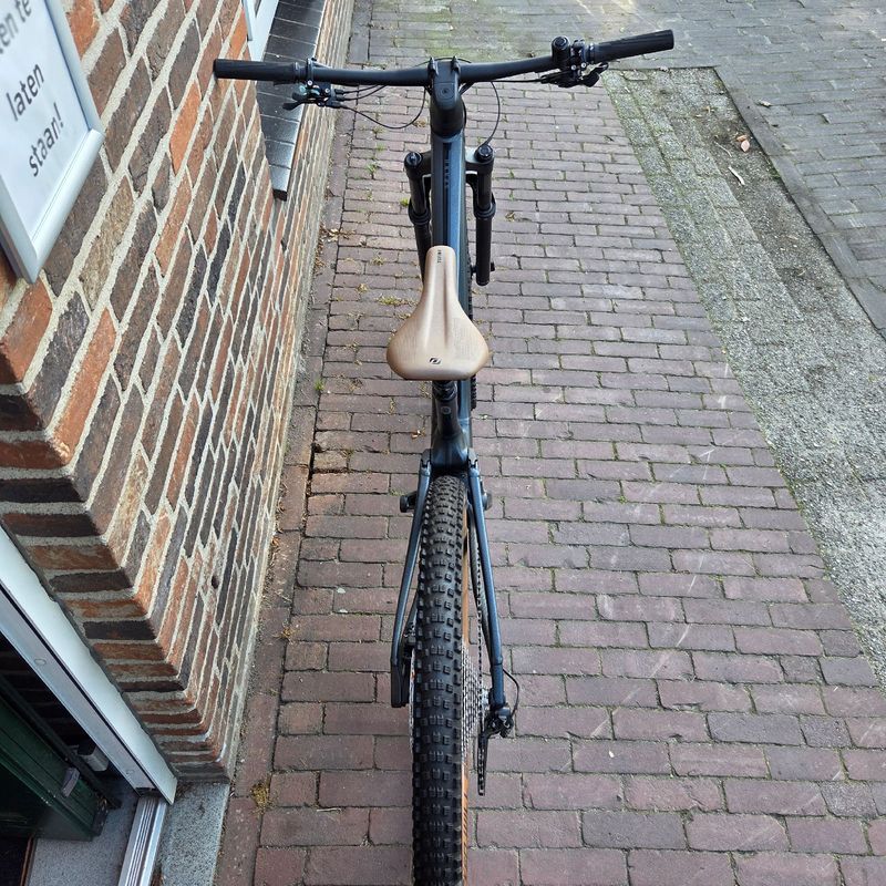 Used Scott Spark 960 2024 2024 Mountainbike, Light Gray, 29 — image 7 of 8