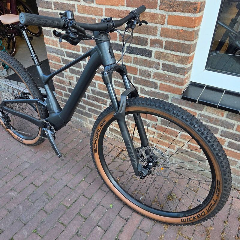 Used Scott Spark 960 2024 2024 Mountainbike, Light Gray, 29 — image 2 of 8